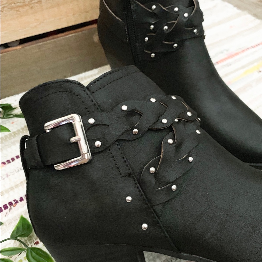 Braided Black Booties - Picture 2 of 2